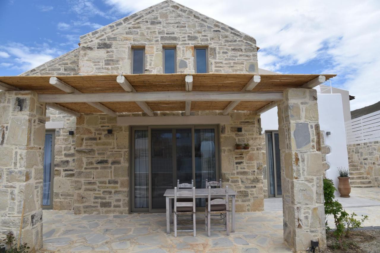 Laini Luxury Suites Pombia Exterior foto
