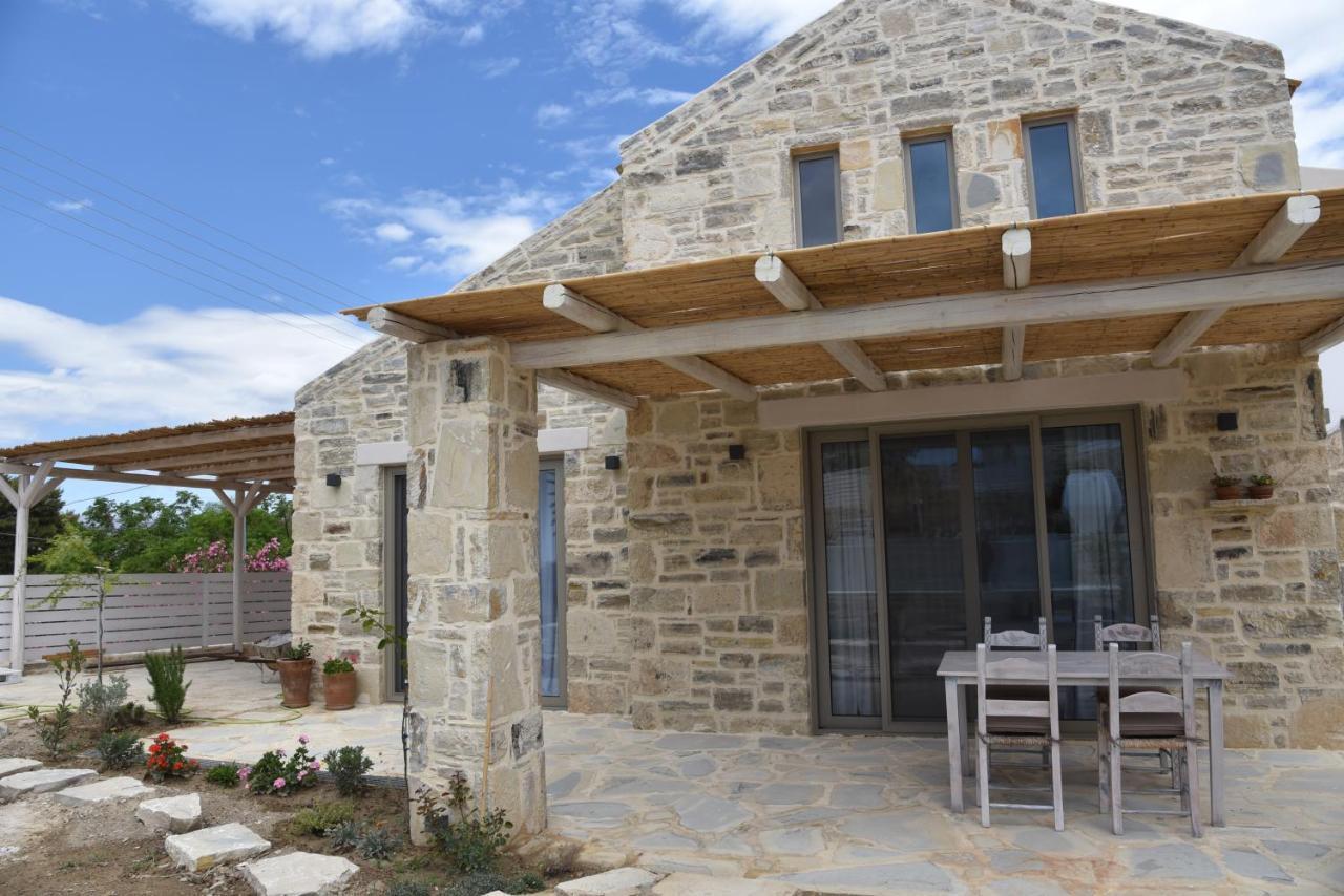 Laini Luxury Suites Pombia Exterior foto